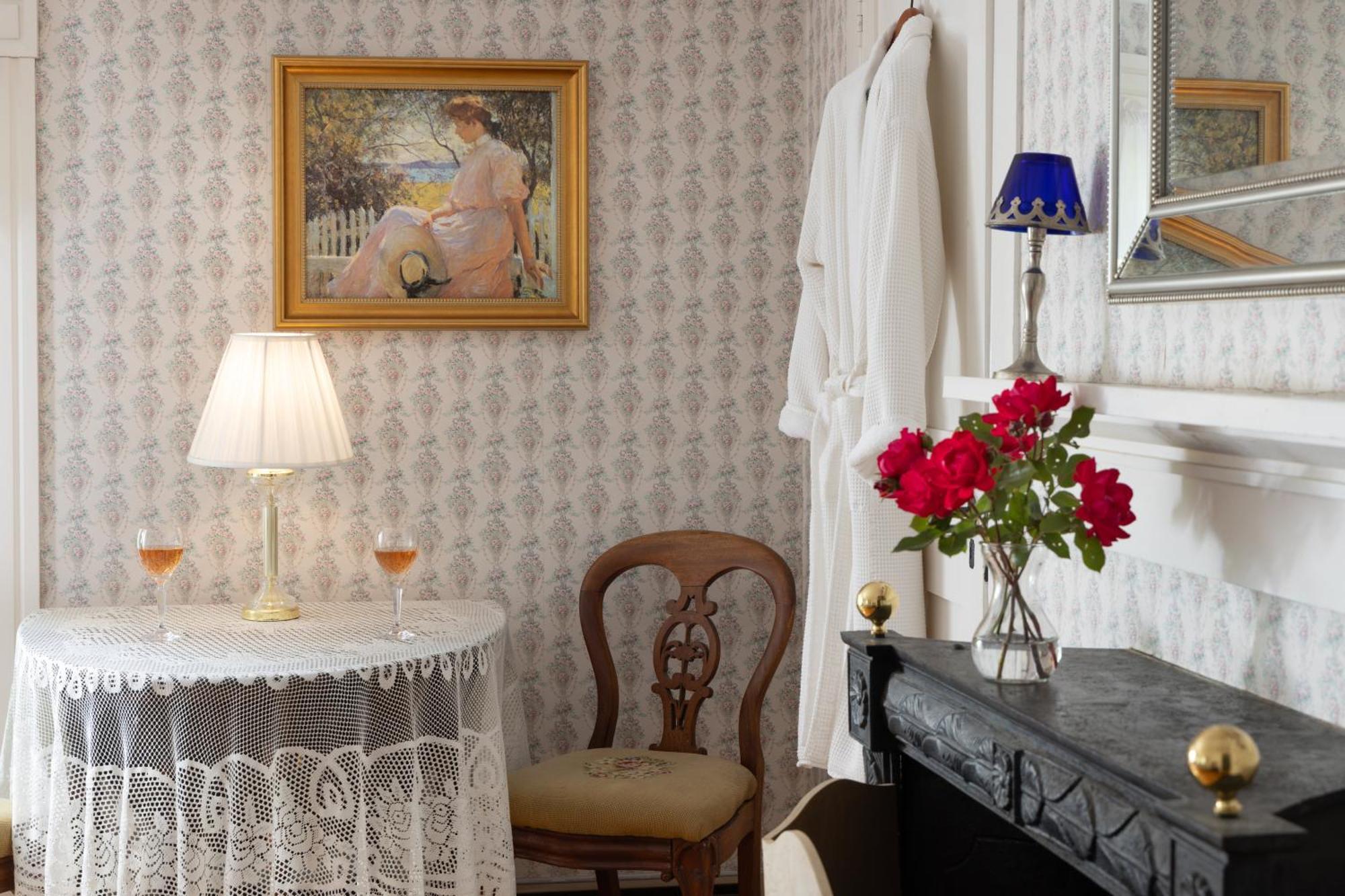 Maguire House Bed And Breakfast Ashburnham Экстерьер фото